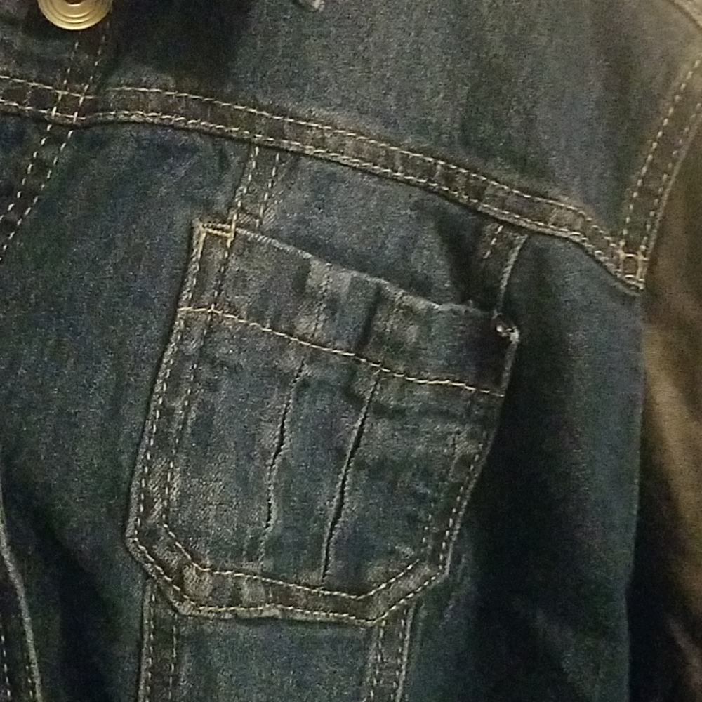 Jacket - Picture 3 of 4